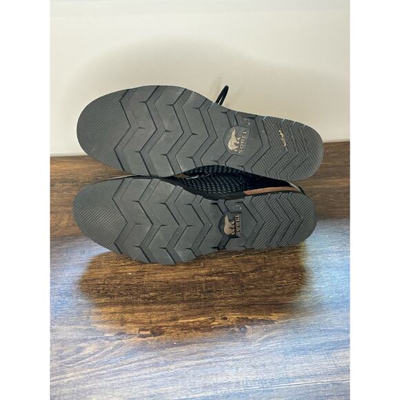 Sorel Major Black Mesh & Patent Lace Up Boots - size 6 - Picture 7 of 8